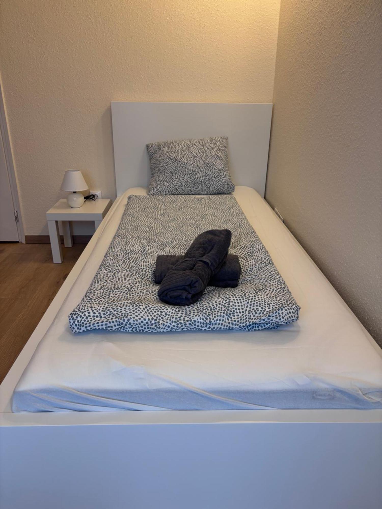 Airportmax Panzio Bed & Breakfast Vecses Exterior photo