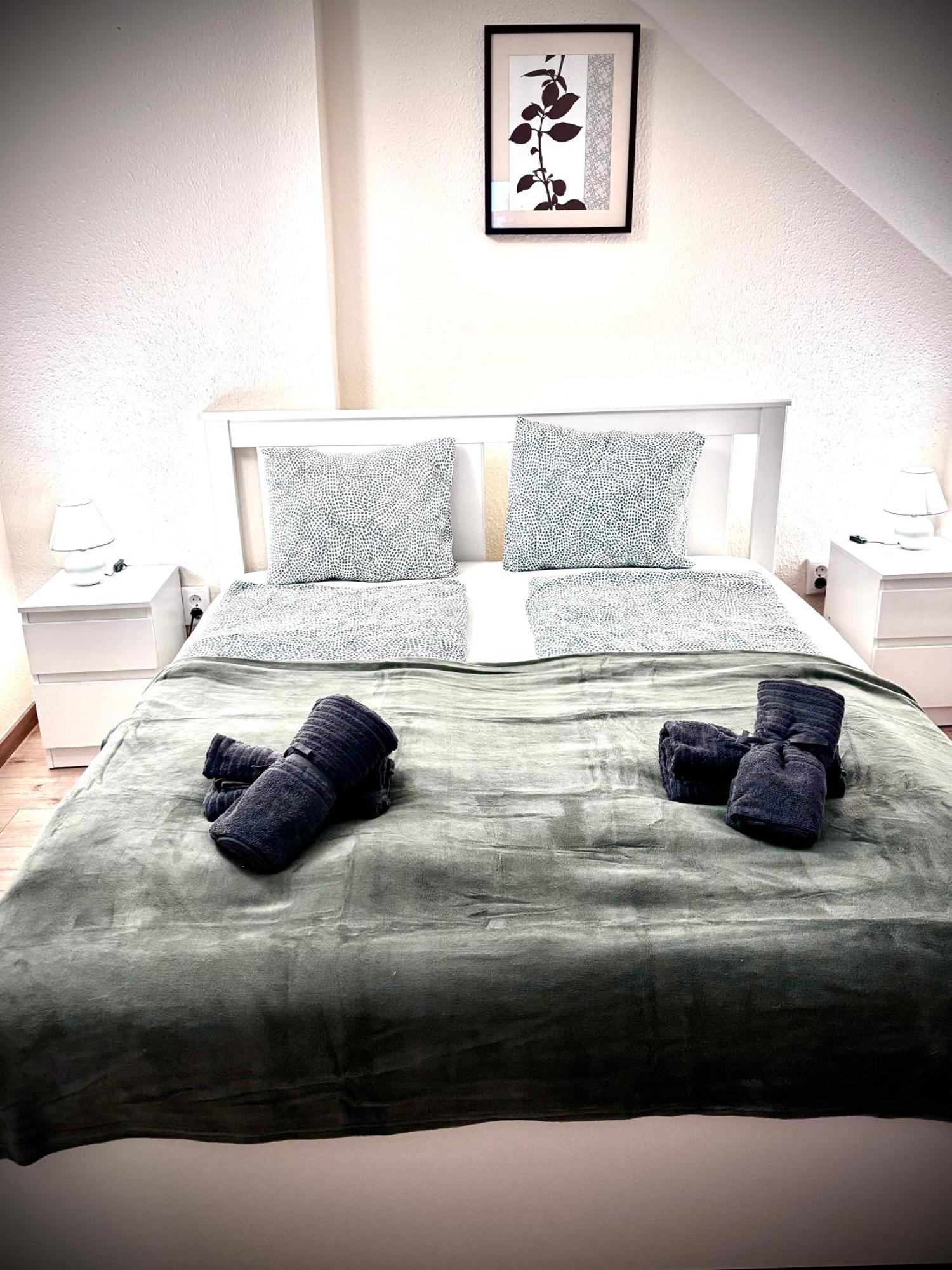 Airportmax Panzio Bed & Breakfast Vecses Exterior photo